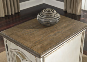 Mesa lateral de silla Realyn de Ashley - Imagen 5