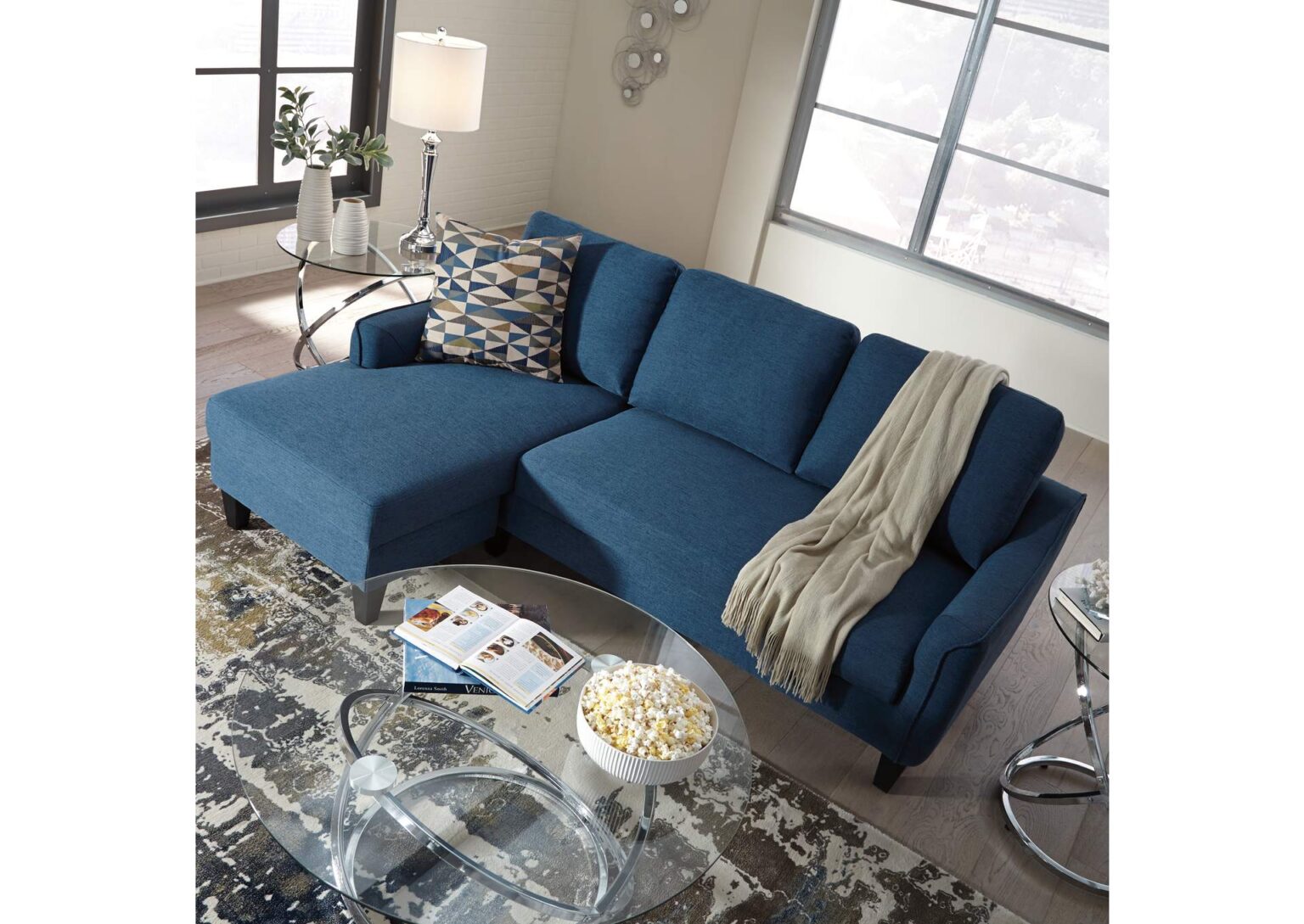 Sofá Cama azul Diván Jarreau de Ashley – Aguila Muebles