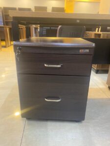 Cajonera de 2 cajones tipo kardex en color Cafe Oscuro para Oficina y Hogar con llave FA-020 - Imagen 3